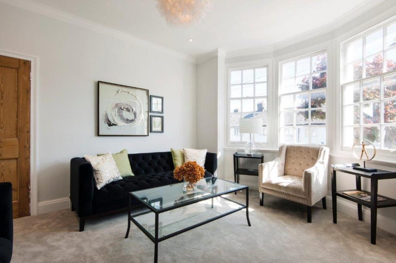 Modern Family Home In London Close To Amenities And Train Zewnętrze zdjęcie